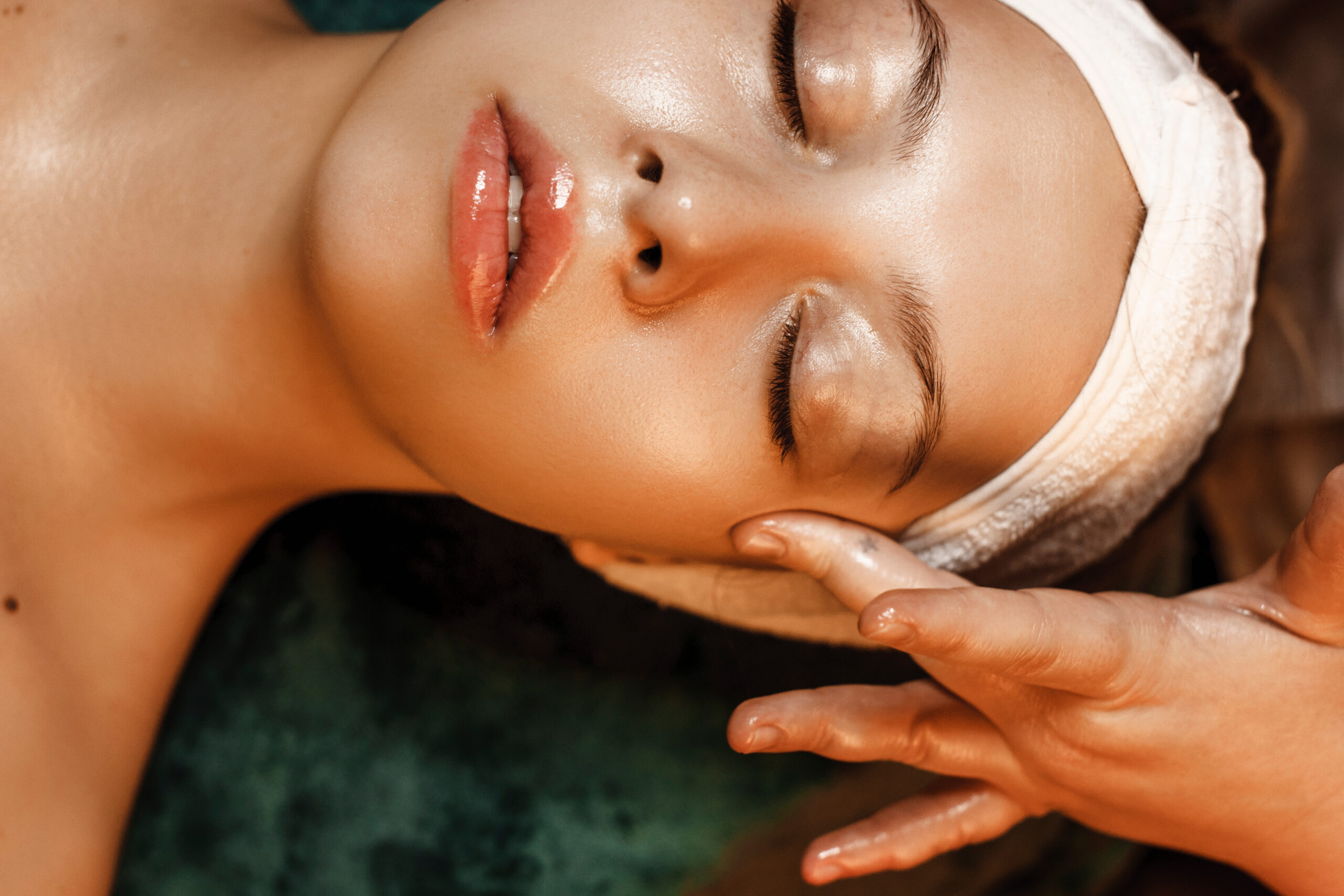You are currently viewing SKIN CARE STUDY GUIDE: A+ TREATMENTS FOR GLOWING SKIN
